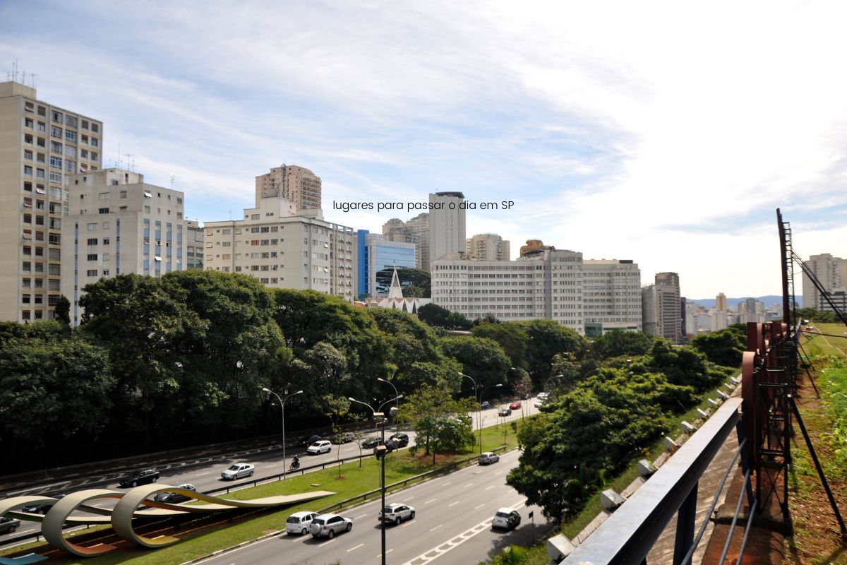 lugares para passar o dia em SP